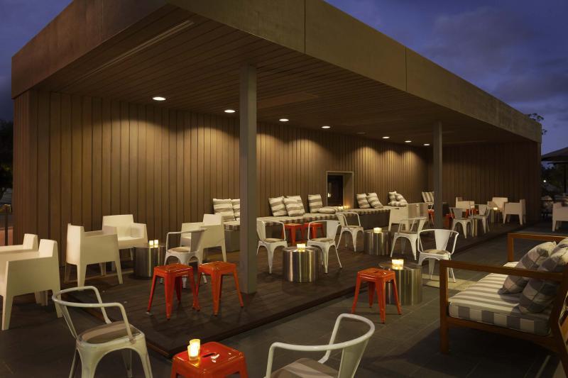 Burbury Hotel Canberra Restoran gambar